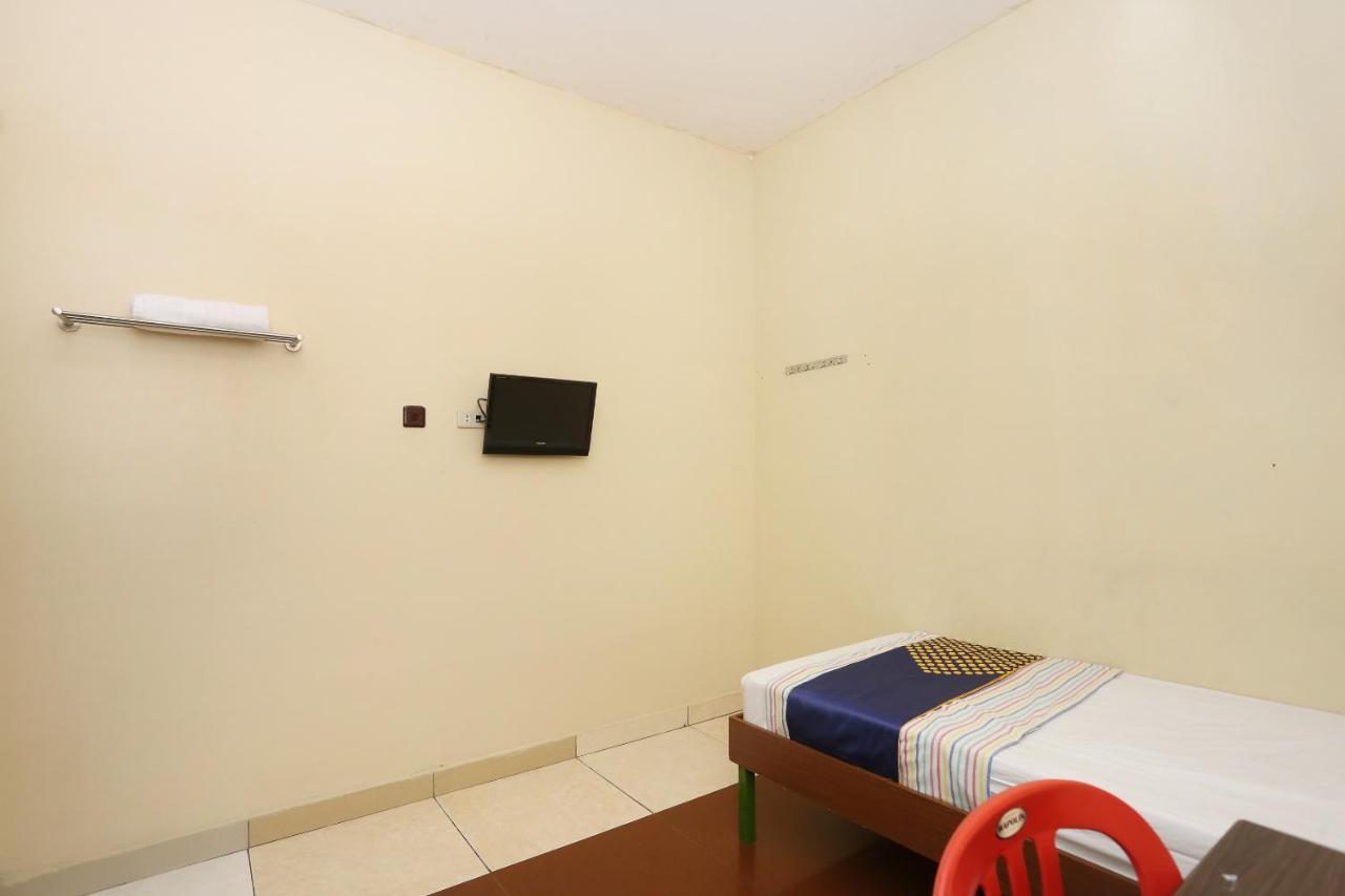Spot On 2358 Aster Homestay Melati ภายนอก รูปภาพ