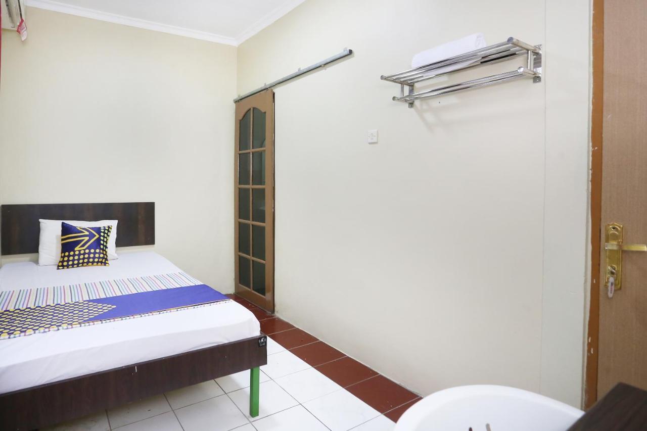 Spot On 2358 Aster Homestay Melati ภายนอก รูปภาพ