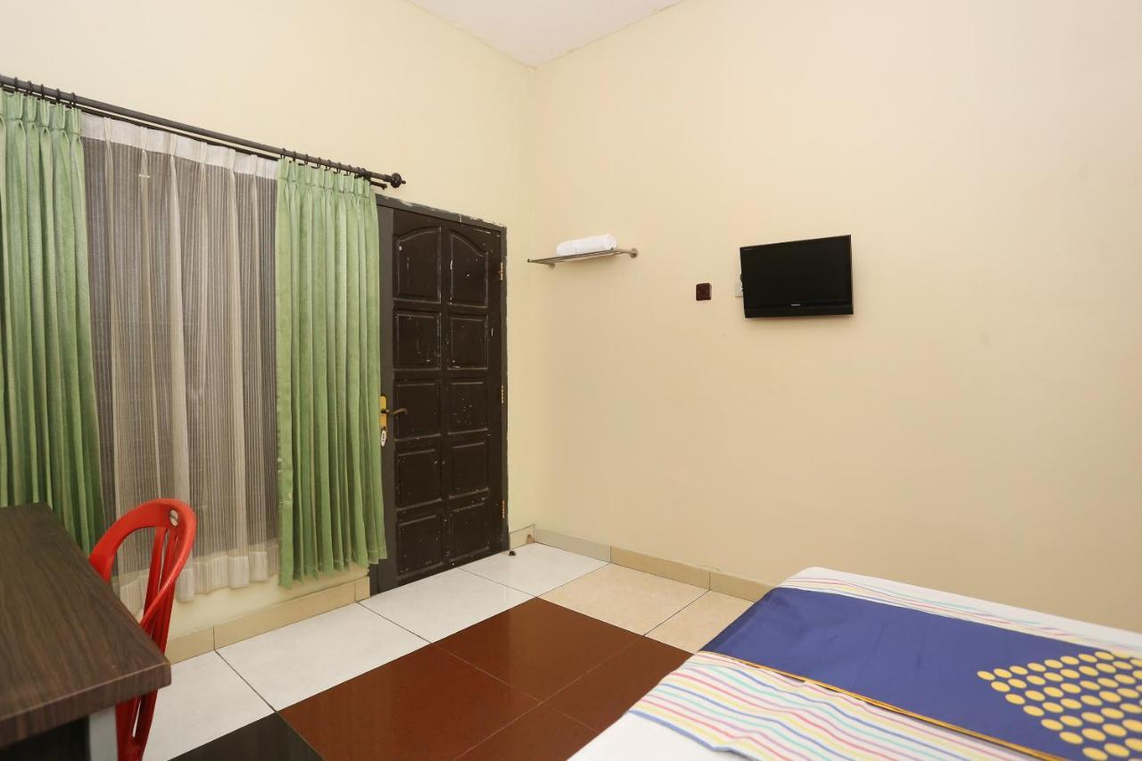 Spot On 2358 Aster Homestay Melati ภายนอก รูปภาพ