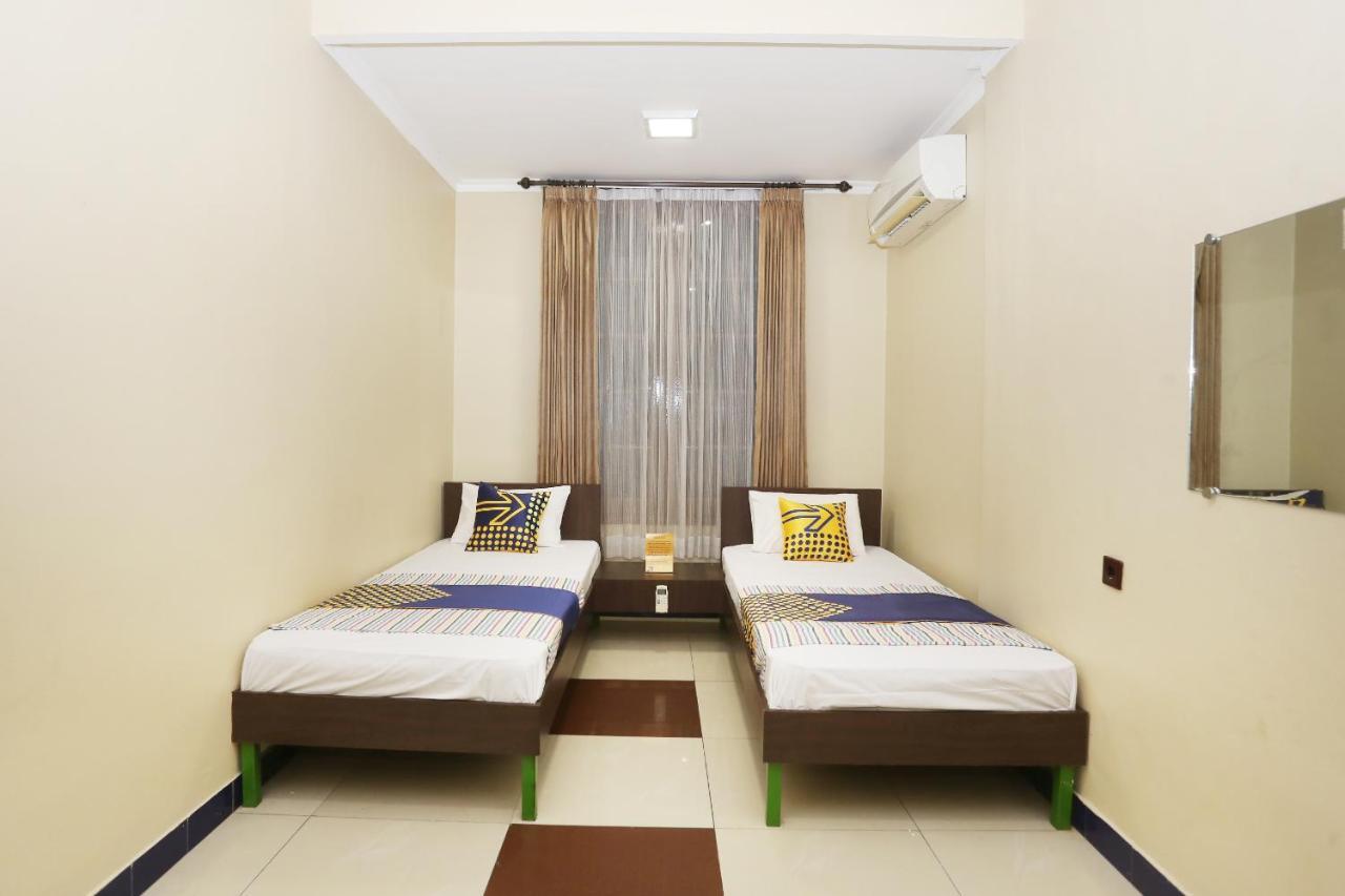 Spot On 2358 Aster Homestay Melati ภายนอก รูปภาพ